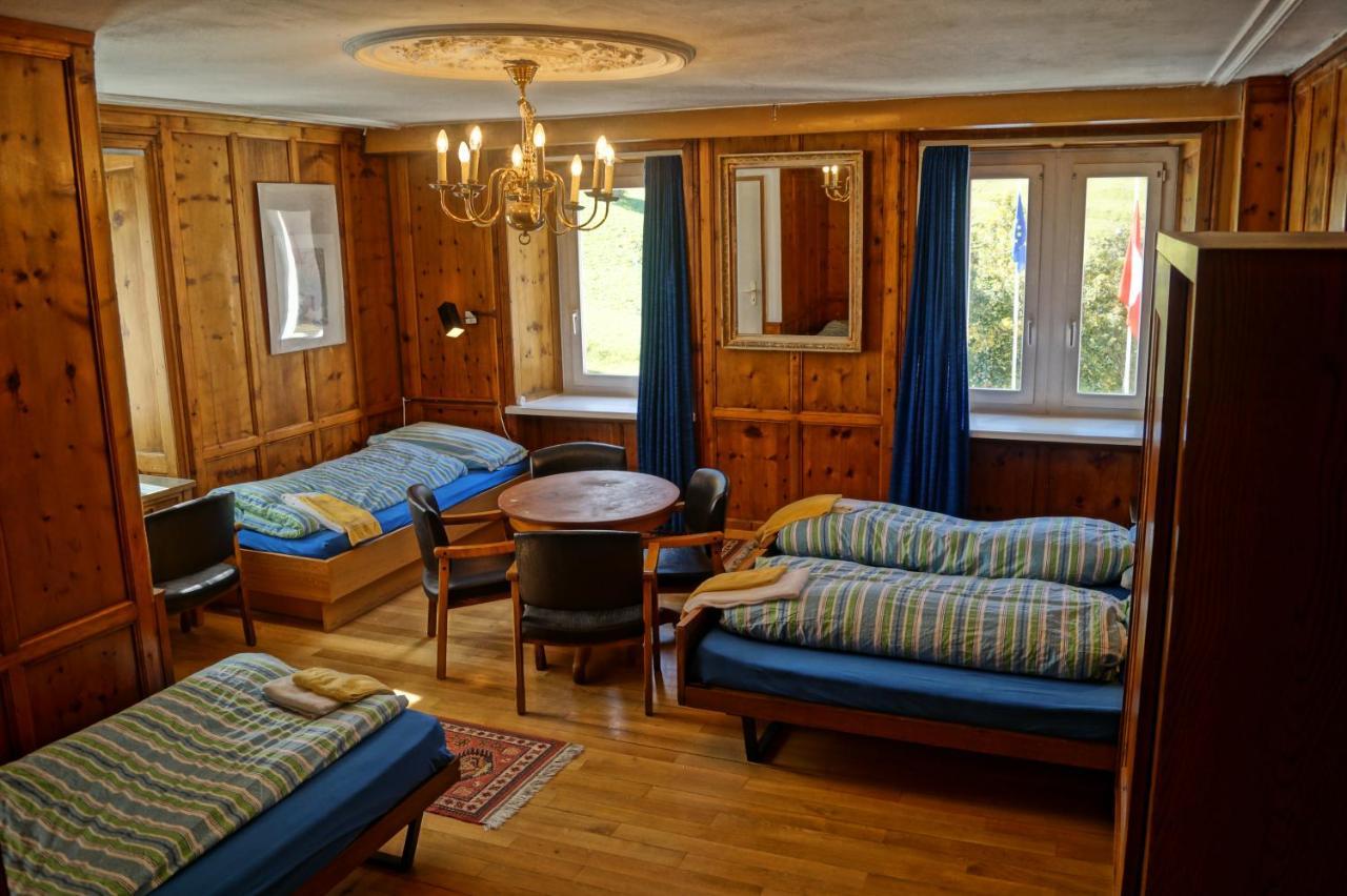 Hotel Jenatsch พาร์พาน ภายนอก รูปภาพ